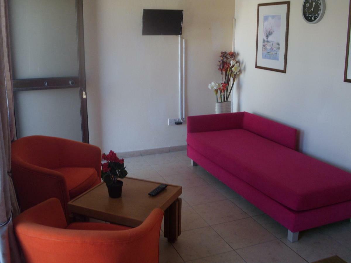Paphos Anastasia Holiday Apartments מראה חיצוני תמונה